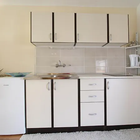 Sweet Dreams 자다르
