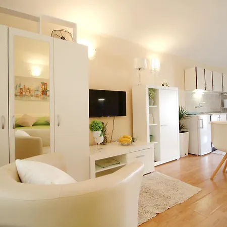 Sweet Dreams זאדאר